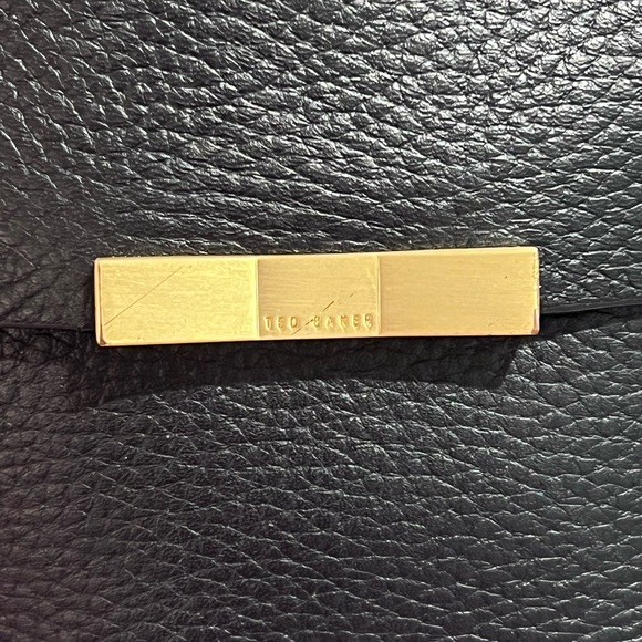 Ted Baker black leather bag - Picture 2 of 5